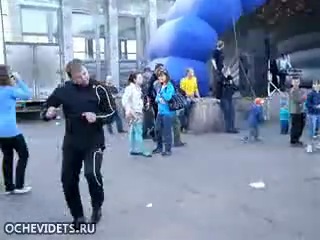 \u003d guy under a hair dryer at a teen's concert \u003d